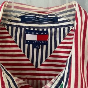 Mens short sleeve button up Tommy Hilfiger 1990's vintage Large